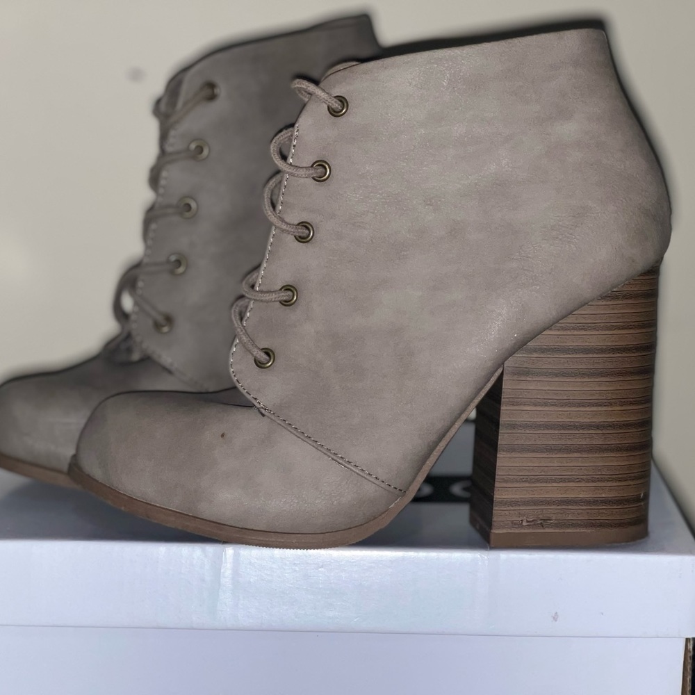 Women’s heels